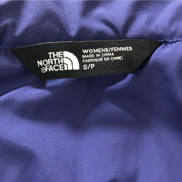 The North Face Teal Puffer Jacket - Picture 13 of 14